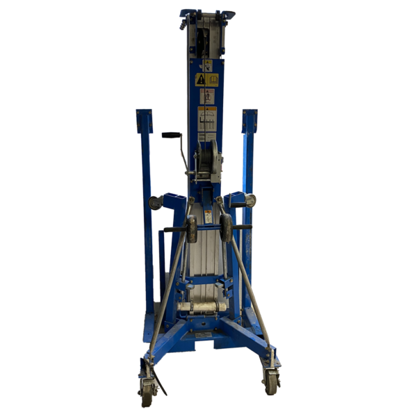 MONTE CHARGE 7 METRES